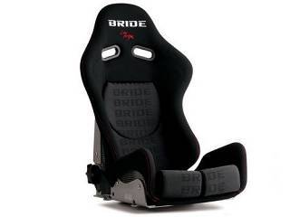 BRIDE LOW MAX RECLINING SPORT SEAT: GIAS II LOW CUSHION (GRADATION CFRP)